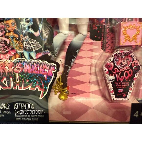2025 Monster High Scary Sweet Birthday Fashion Doll Set of 4 In Hand NWT - Picture 10 of 14